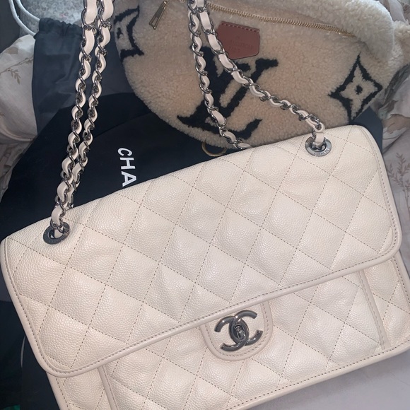 Chanel caviar French riveria handbag - Picture 2 of 7